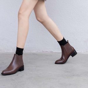 J Crew Brown Leather Ankle Chelsea Boots
